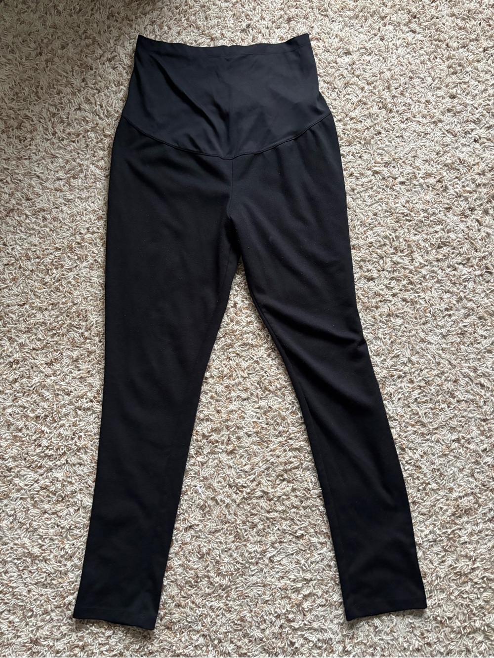 Liz Lange Black High-Waist Maternity Leggings Size S/P